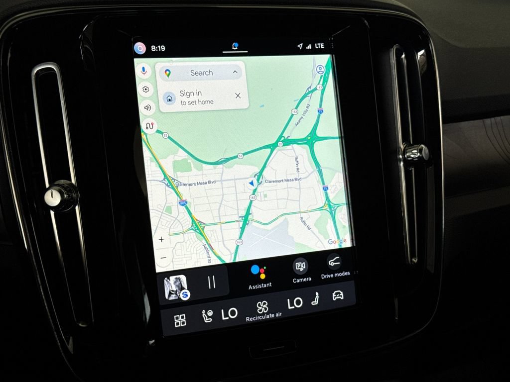 Certified 2023 Volvo C40 P8 Recharge Ultimate AWD/4WD image 18