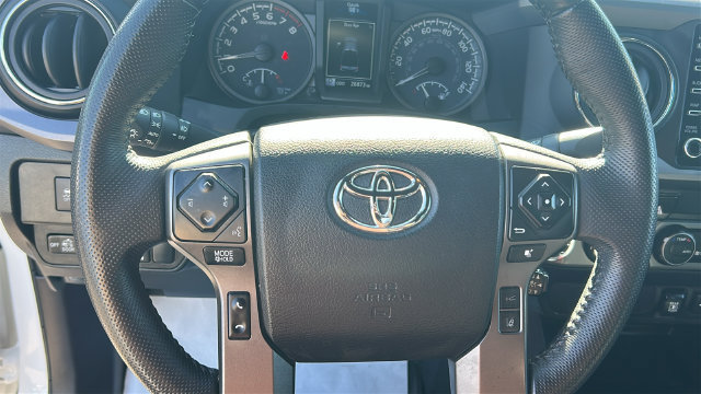 Used 2023 Toyota Tacoma TRD Off-Road AWD/4WD image 19