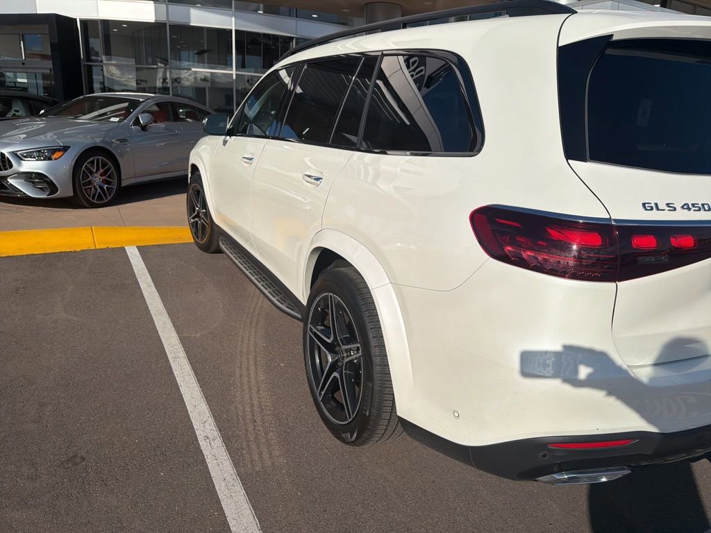 Used 2024 Mercedes-Benz GLS 450 GLS 450 image 4