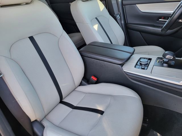 Certified 2025 MAZDA CX-70 3.3 Turbo w/ Premium Package image 4