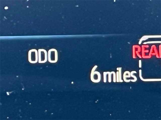 Used 2025 Toyota Sienna LE image 29