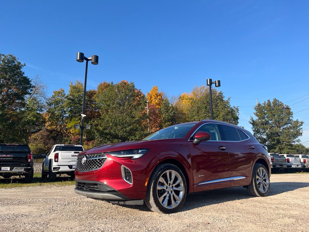 Used 2023 Buick Envision Avenir AWD/4WD image 2