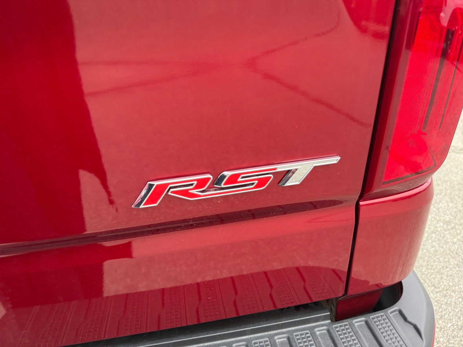 New 2025 Chevrolet Silverado 1500 RST AWD/4WD image 16