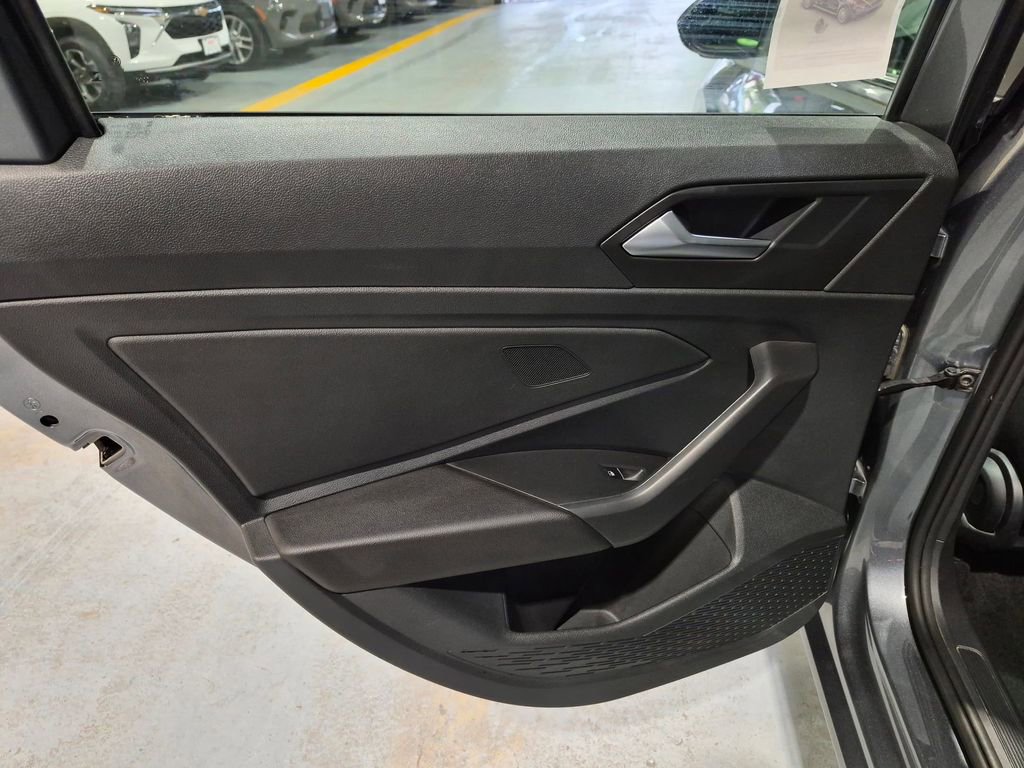 Used 2025 Volkswagen Jetta S FWD image 23