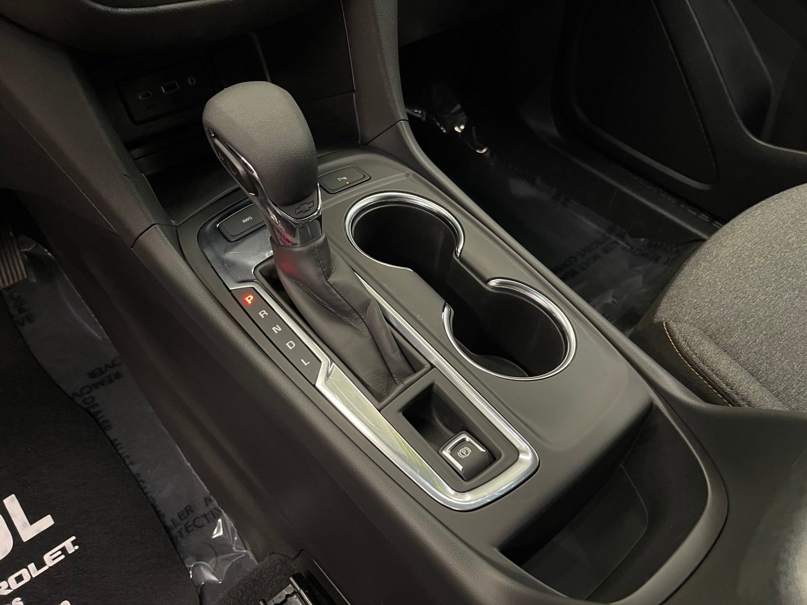 Used 2024 Chevrolet Equinox LT image 16