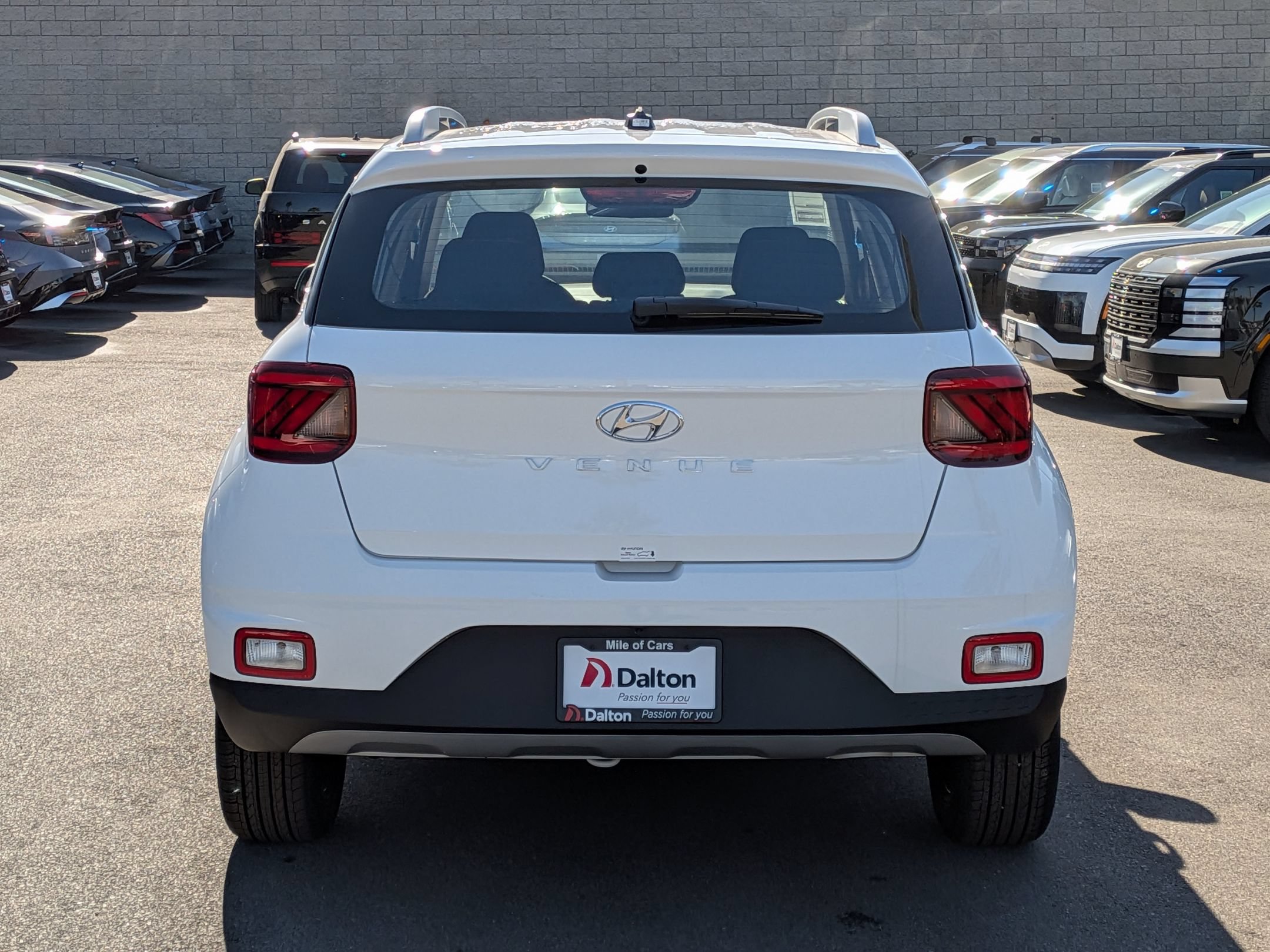 New 2026 Hyundai Venue SEL FWD image 3