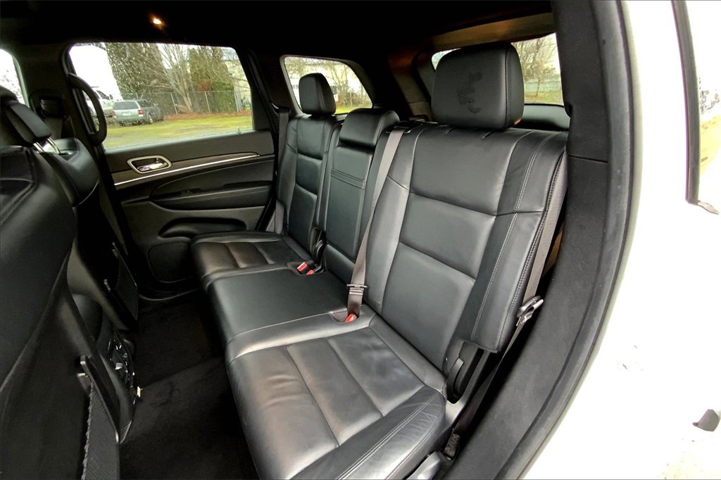 Used 2022 Jeep Grand Cherokee Limited image 21