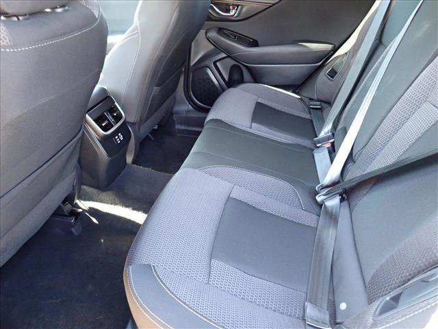 Used 2025 Subaru Outback Premium AWD/4WD image 10