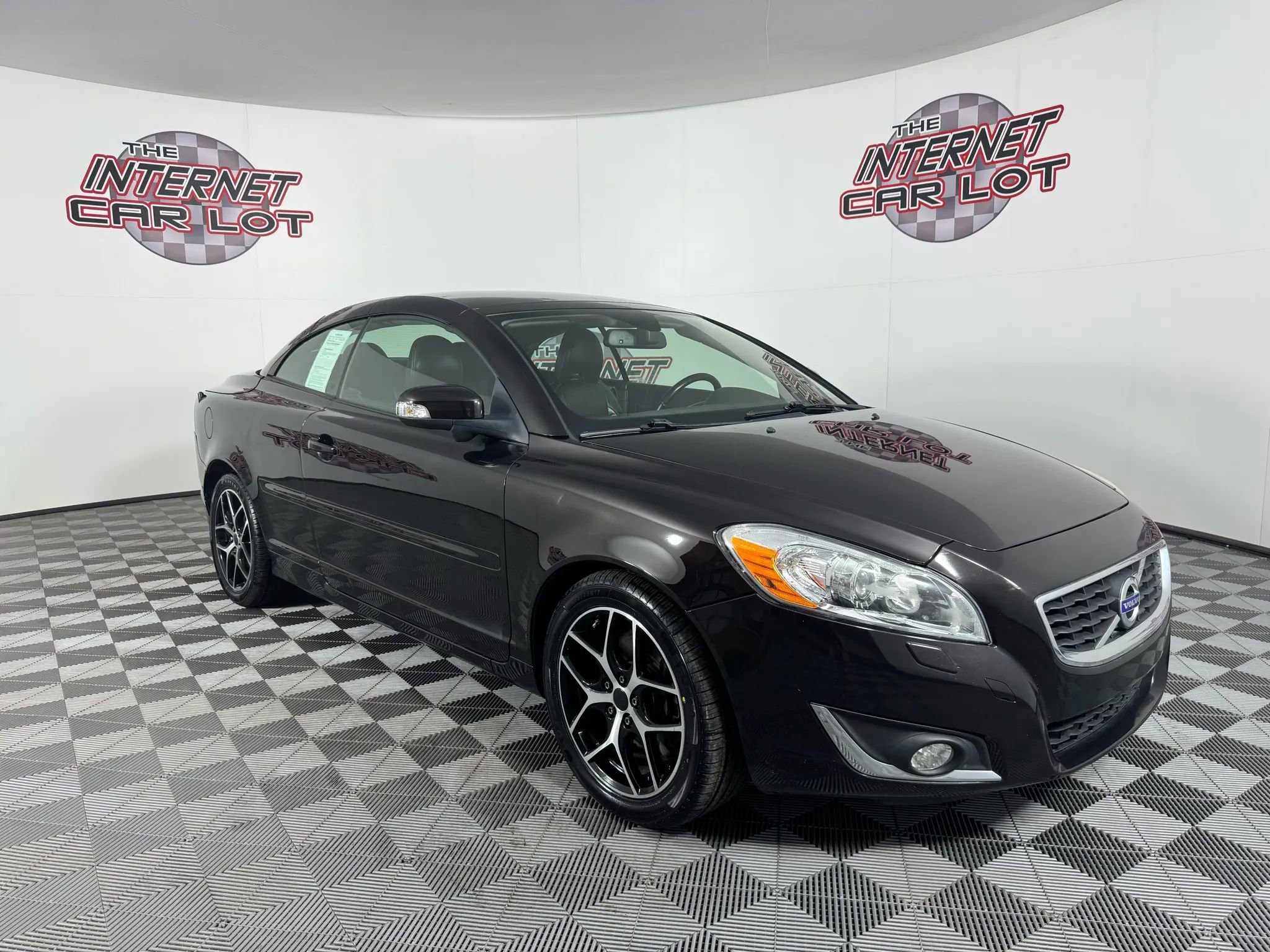 Used 2013 Volvo C70 T5 image 9