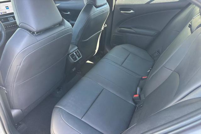 Certified 2024 Lexus UX 250h F Sport FWD image 14