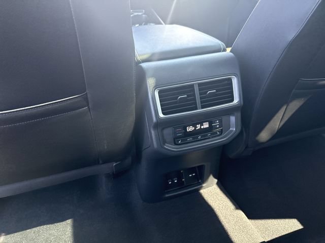 Used 2024 Volkswagen Atlas SEL AWD/4WD image 24