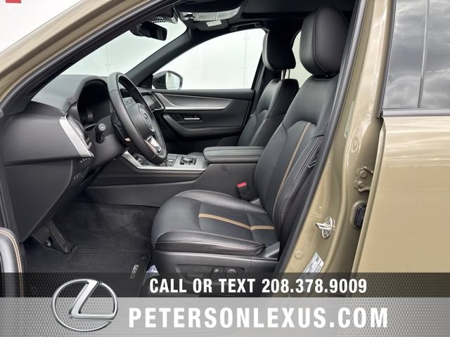 Used 2025 MAZDA CX-70 Plug-In Hybrid w/ Premium Plus AWD/4WD image 25