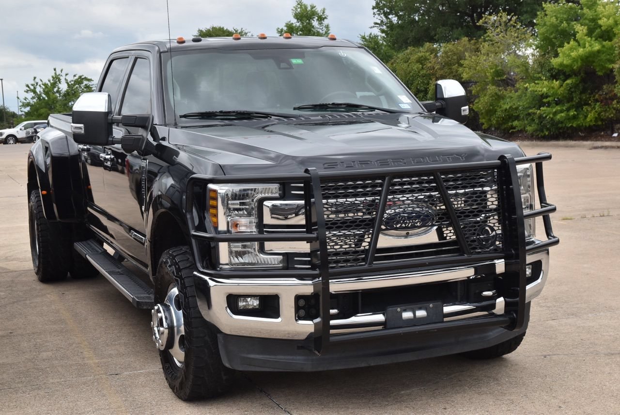 Used 2018 Ford F350 Lariat w/ Lariat Ultimate Package AWD/4WD image 4