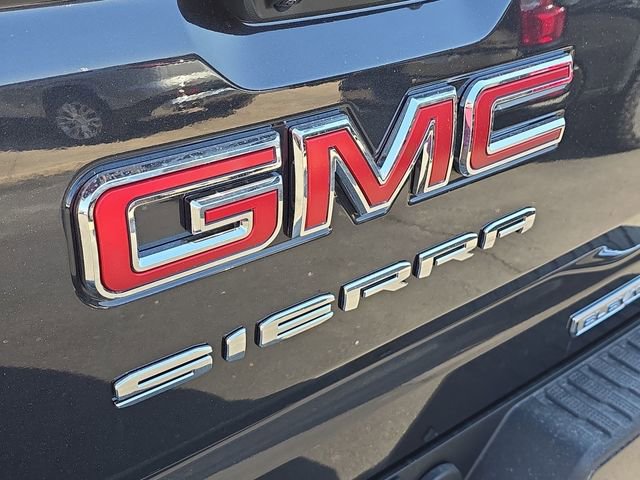 New 2025 GMC Sierra 1500 Elevation image 31