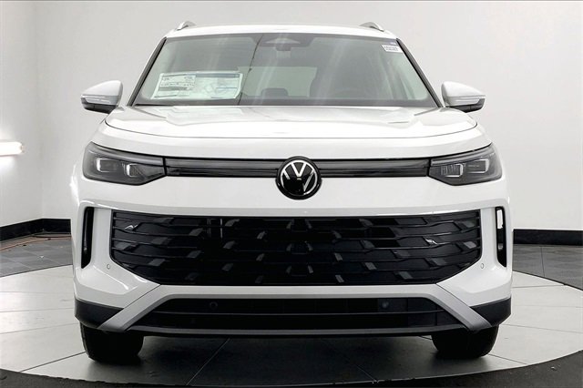 New 2026 Volkswagen Tiguan S image 3