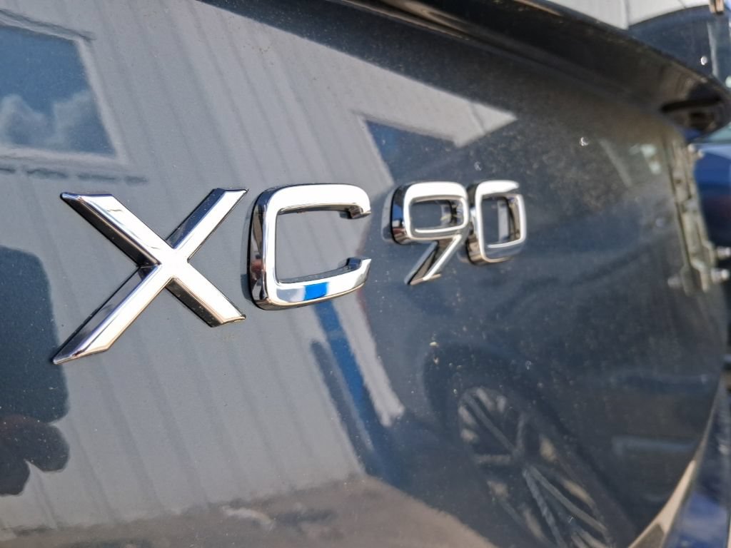 New 2026 Volvo XC90 B5 Core w/ Protection Package AWD/4WD image 7