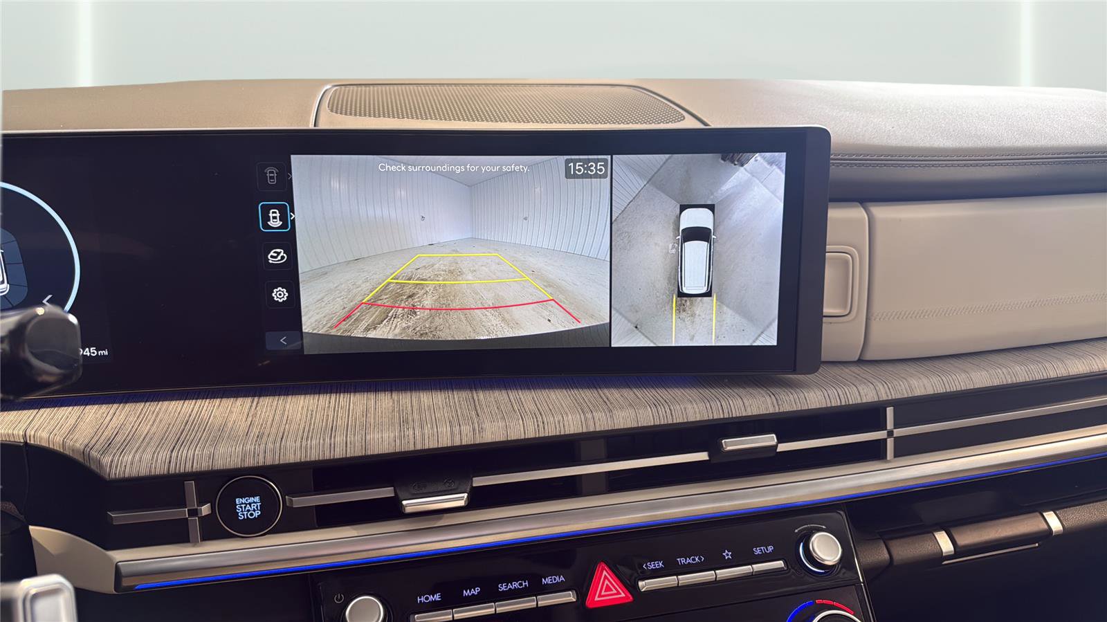 Used 2025 Hyundai Santa Fe Calligraphy AWD/4WD image 21