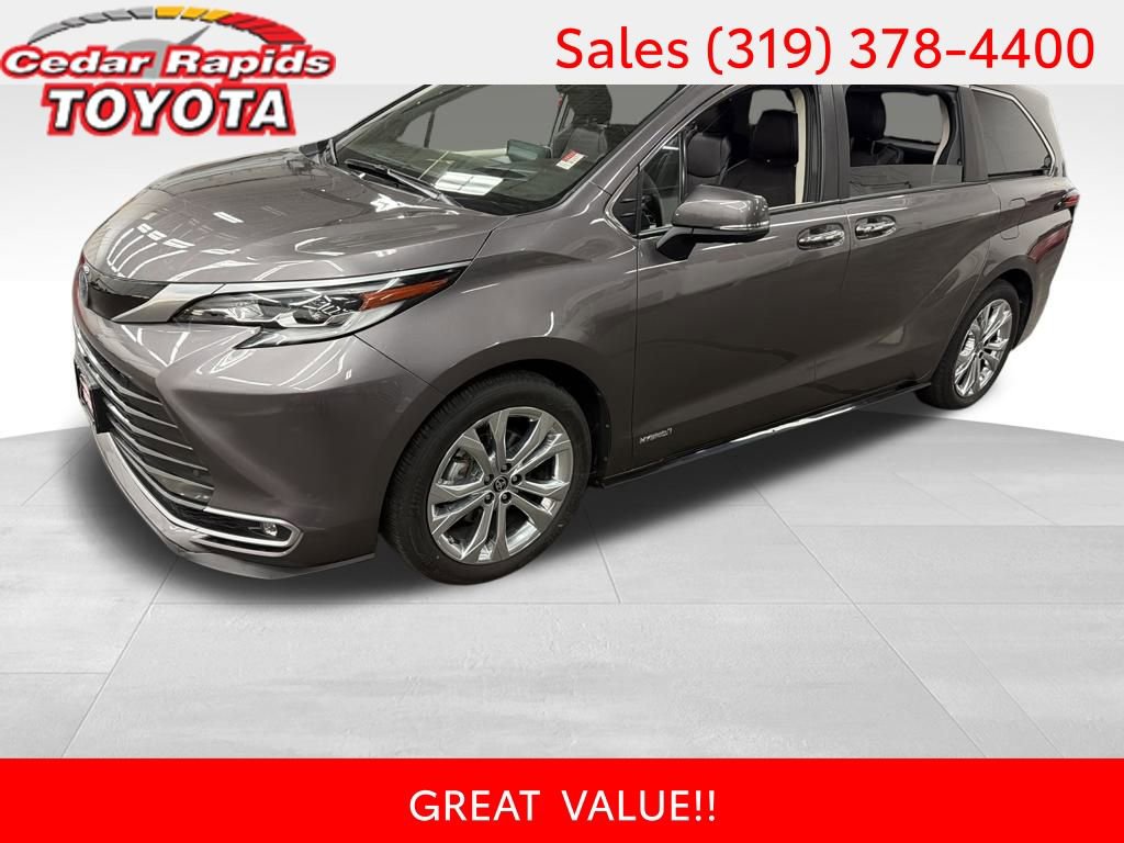 Certified 2021 Toyota Sienna Platinum image 1