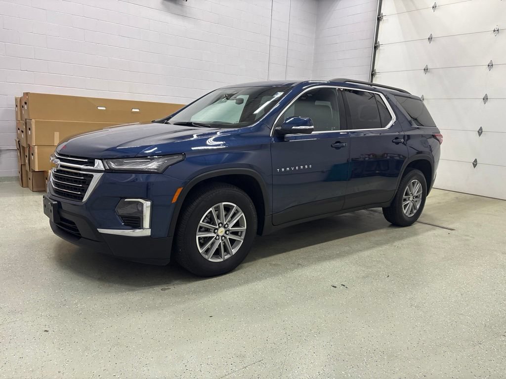 Used 2023 Chevrolet Traverse LT AWD/4WD image 8