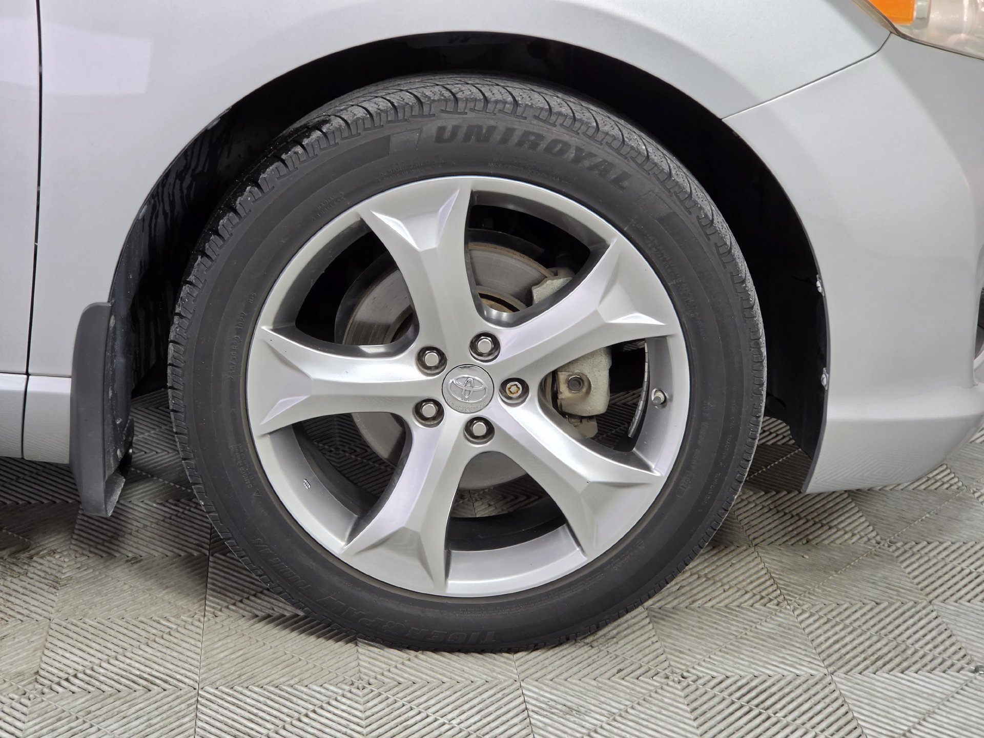 Used 2015 Toyota Venza XLE w/ XLE Premium Package FWD image 43