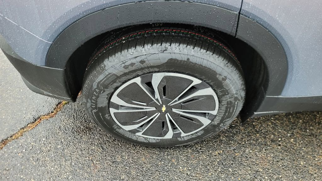 New 2026 Chevrolet Blazer EV LT image 13