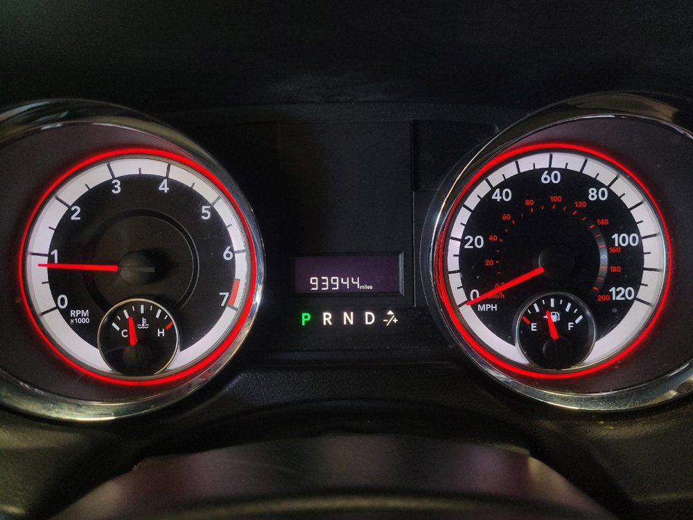 Used 2019 Dodge Grand Caravan SXT FWD image 23