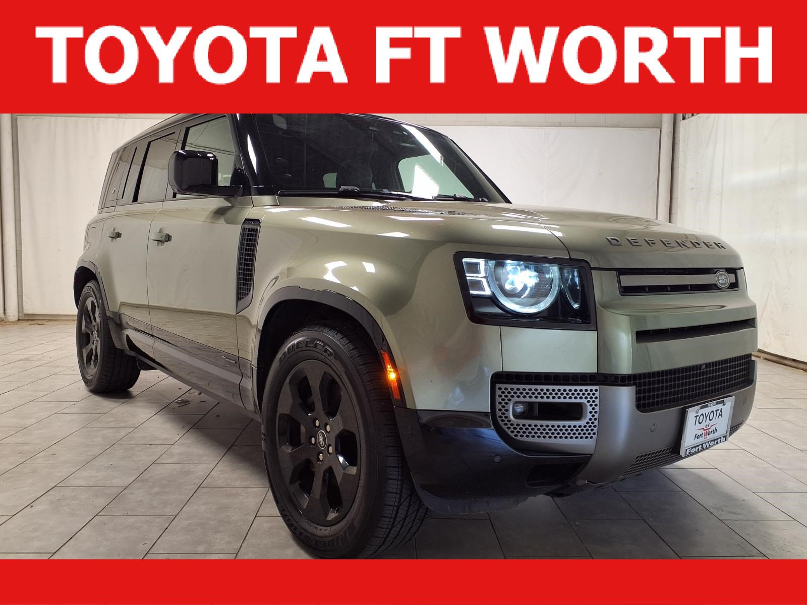 Used 2021 Land Rover Defender 110 X-Dynamic SE AWD/4WD image 1