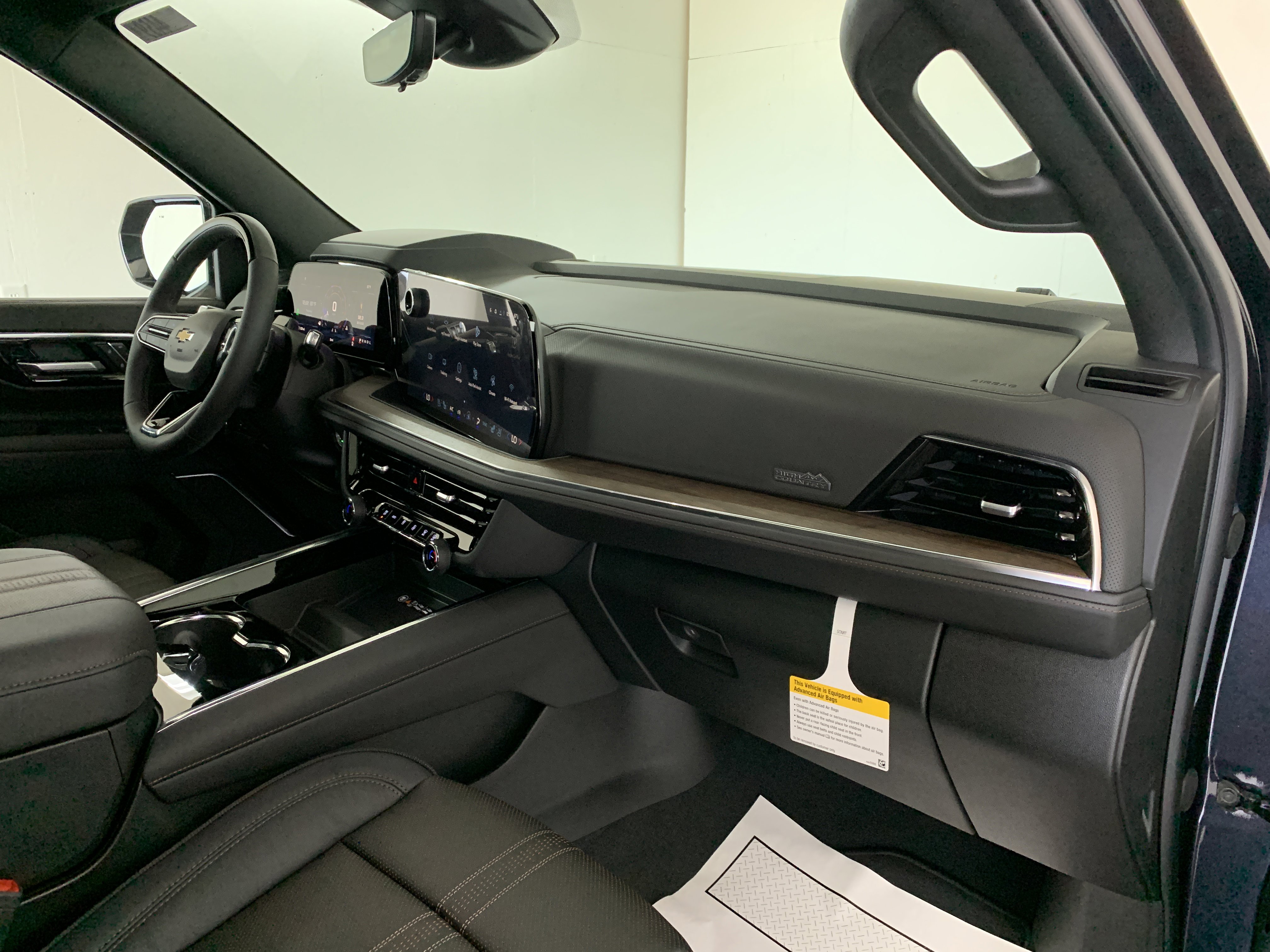New 2026 Chevrolet Tahoe High Country image 35