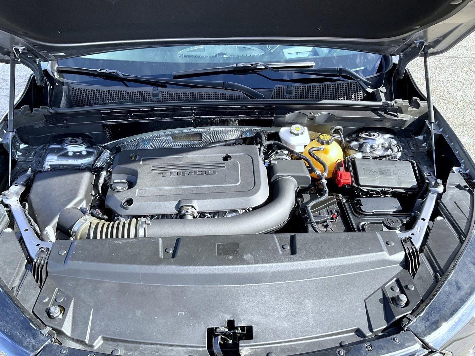 Certified 2021 Buick Envision Essence w/ Technology Package I AWD/4WD image 24