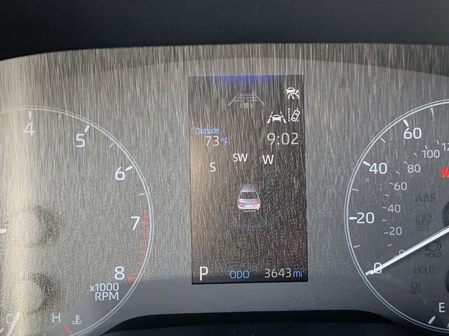 Used 2025 Toyota Corolla SE image 20