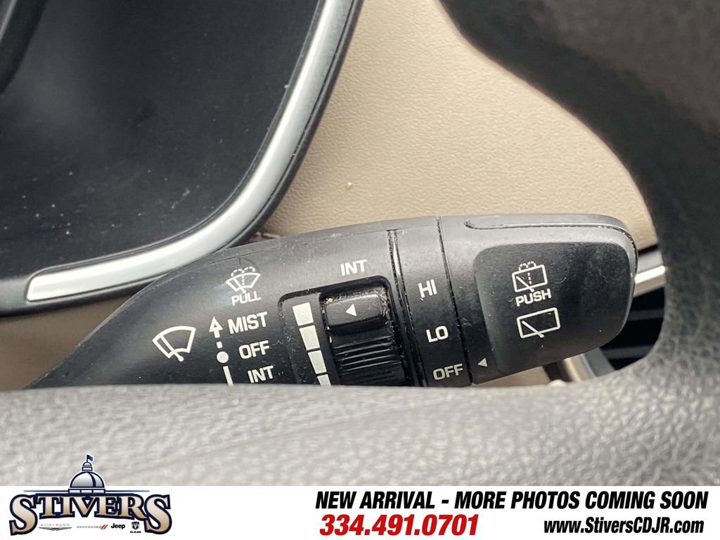 Used 2020 Hyundai Santa Fe SEL FWD image 33