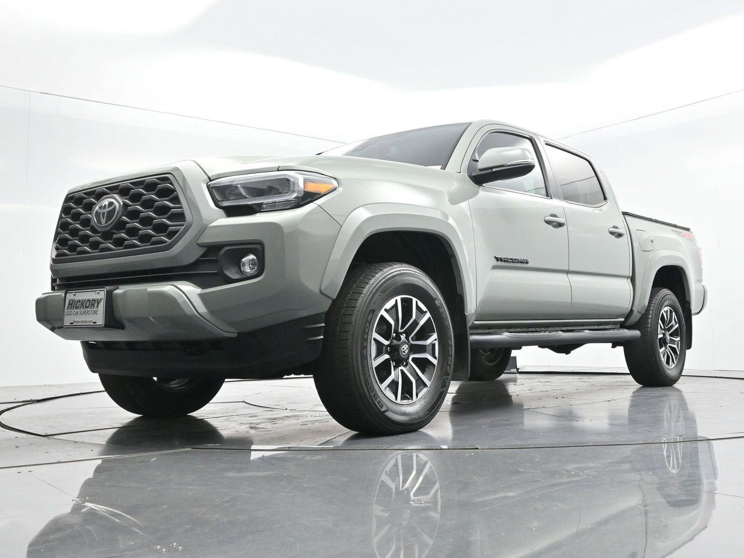 Used 2023 Toyota Tacoma TRD Sport AWD/4WD image 43