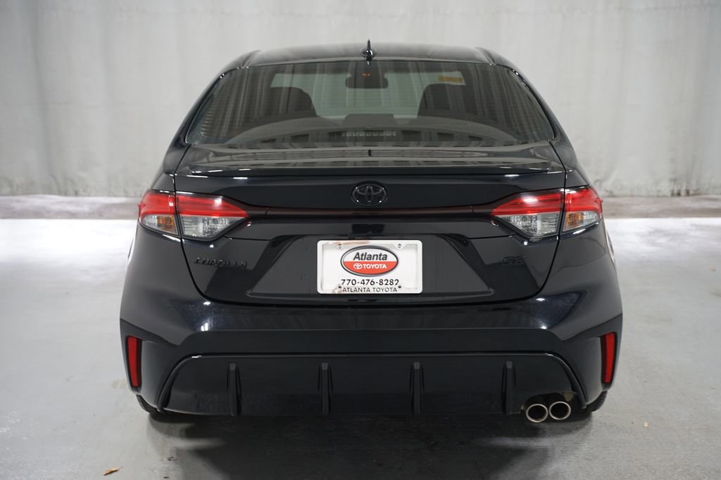 Certified 2024 Toyota Corolla SE Nightshade w/ SE Convenience Package image 7