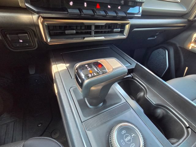 Used 2025 GMC Hummer EV 2X AWD/4WD image 32