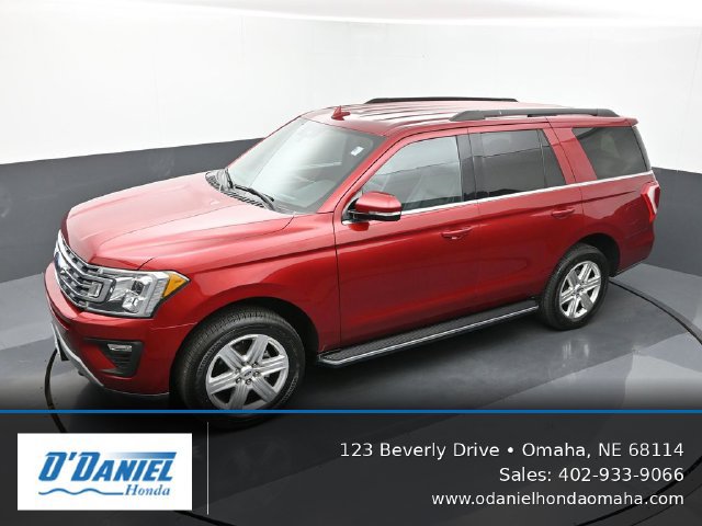 Used 2019 Ford Expedition XLT w/ Equipment Group 202A AWD/4WD image 20