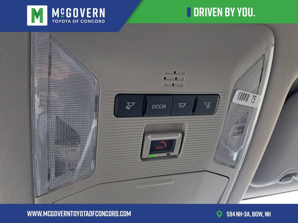 Used 2025 Toyota RAV4 LE image 28