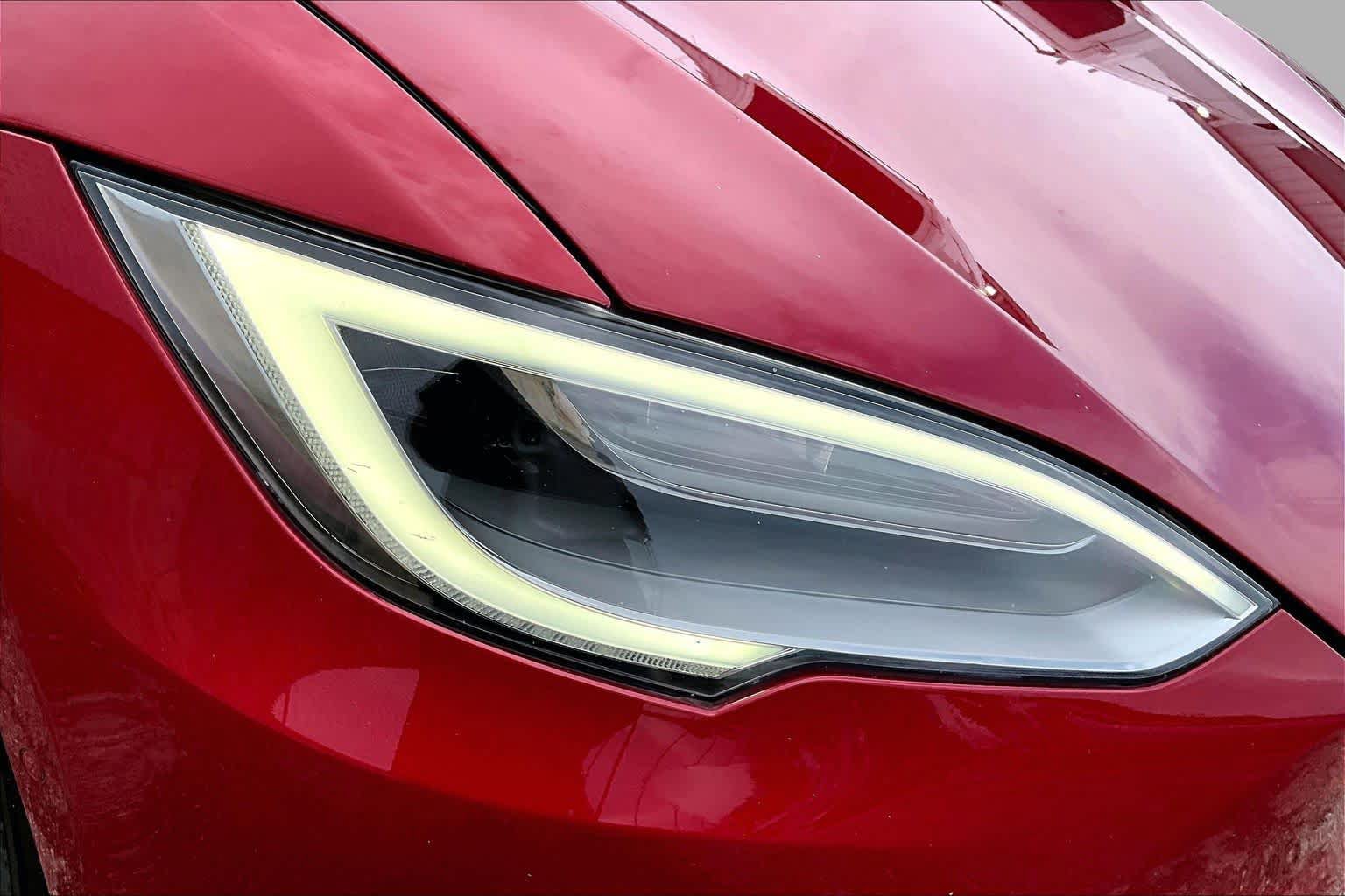 Used 2017 Tesla Model S 75D AWD/4WD image 26
