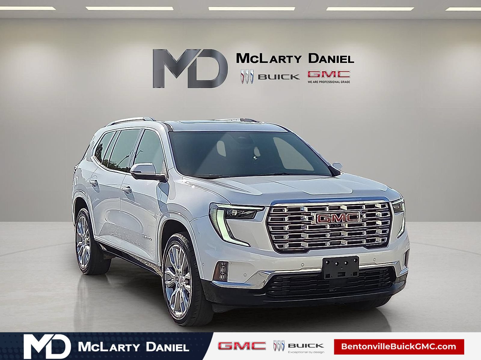 Used 2024 GMC Acadia Denali w/ Super Cruise Package AWD/4WD image 1