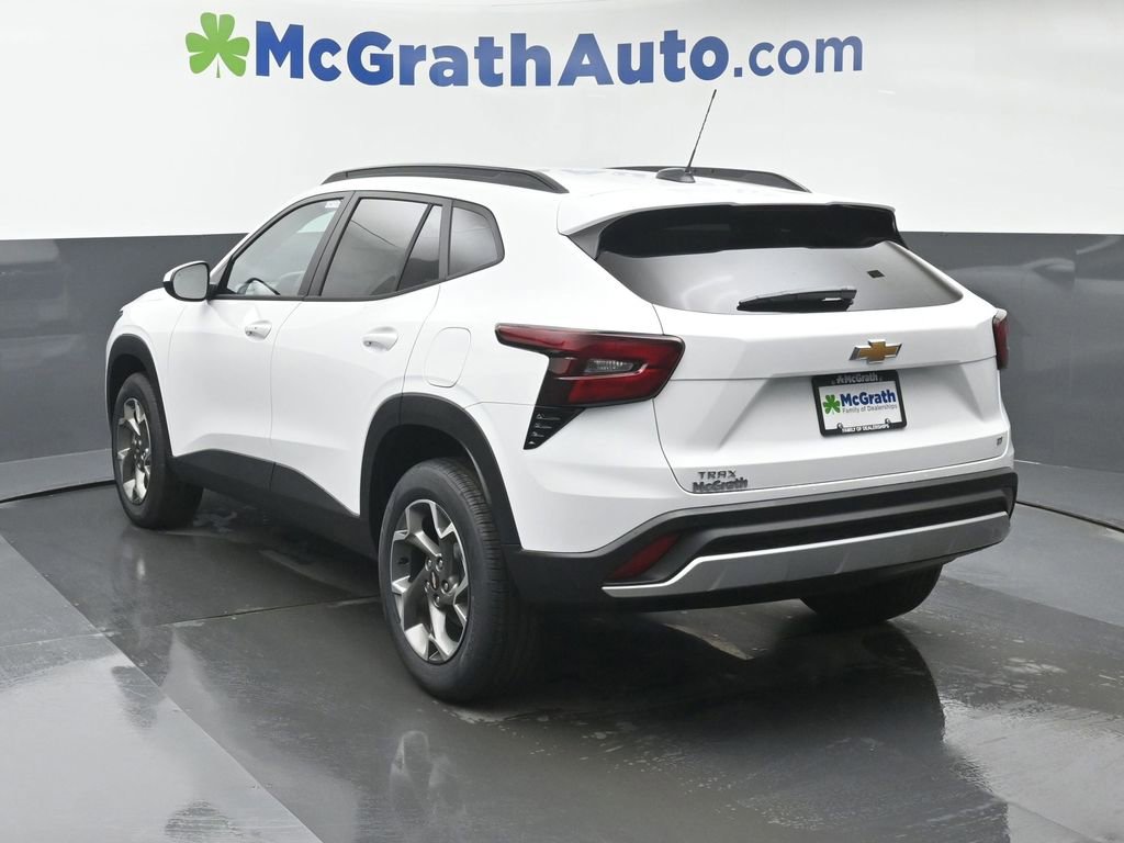 New 2026 Chevrolet Trax LT w/ Driver Confidence Package image 20