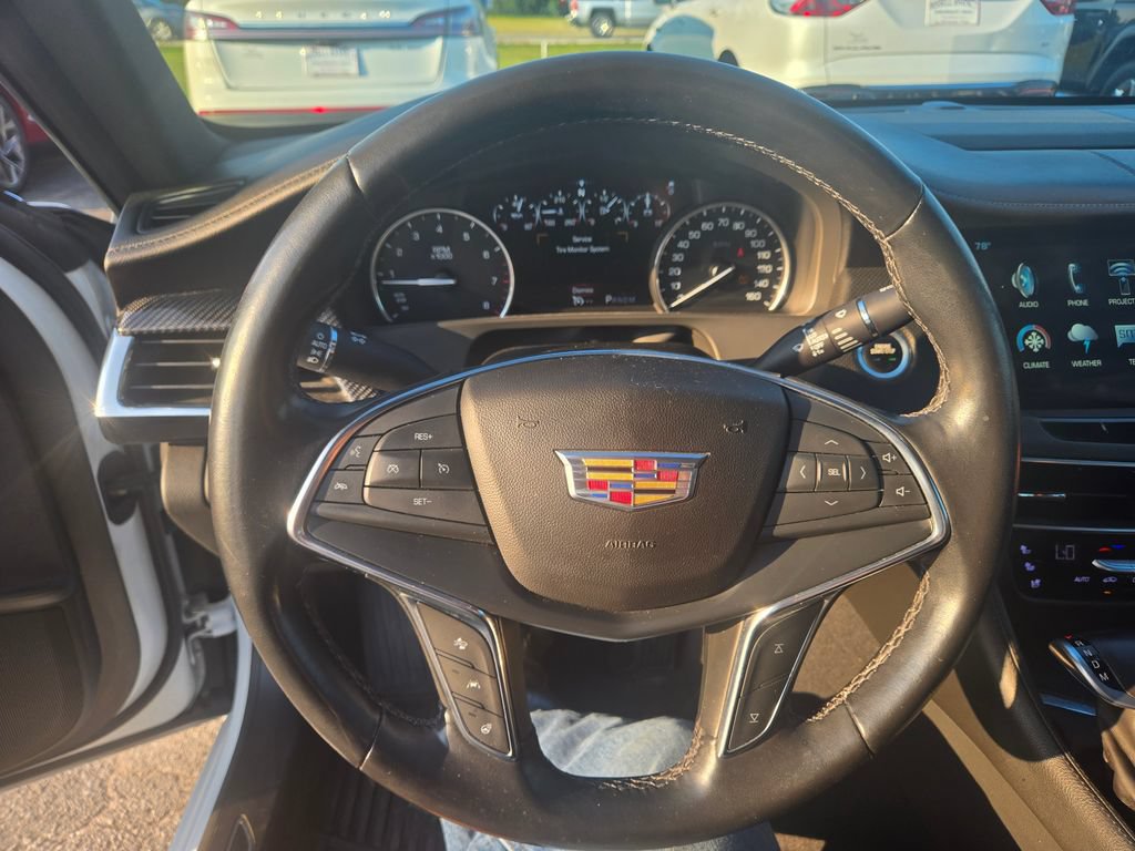 Used 2018 Cadillac CT6 Luxury AWD/4WD image 10
