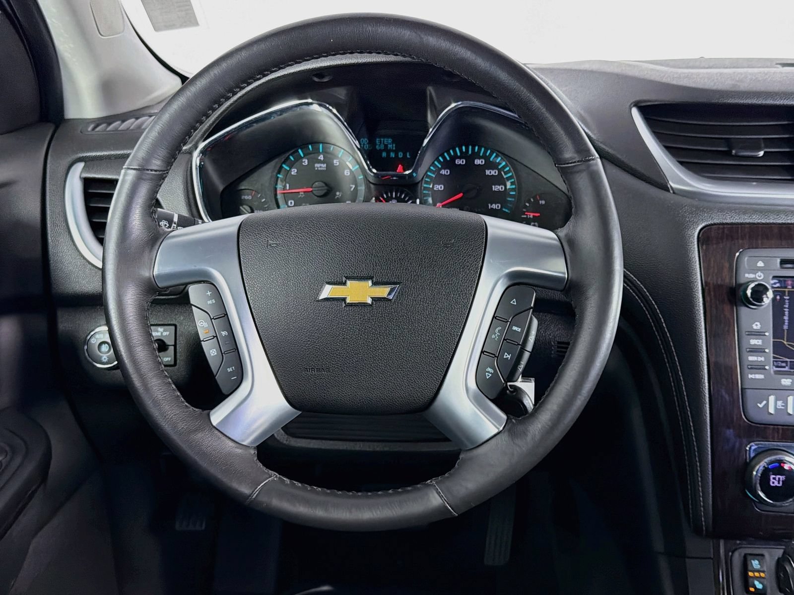 Used 2017 Chevrolet Traverse Premier AWD/4WD image 14