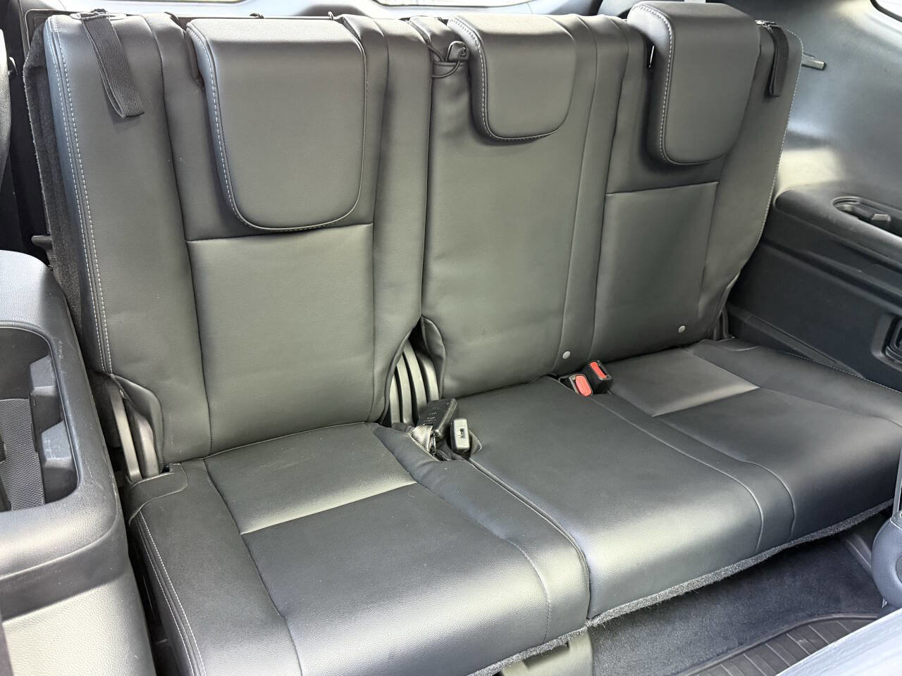 Used 2024 Subaru Ascent Limited w/ Technology Package image 18