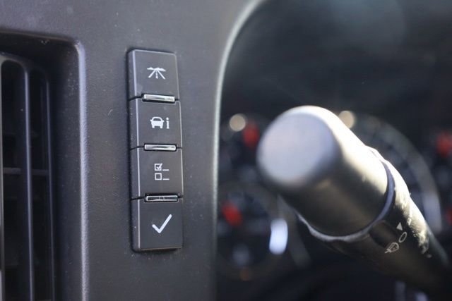 Used 2014 Chevrolet Express 2500 w/ Cold Climate Package image 17
