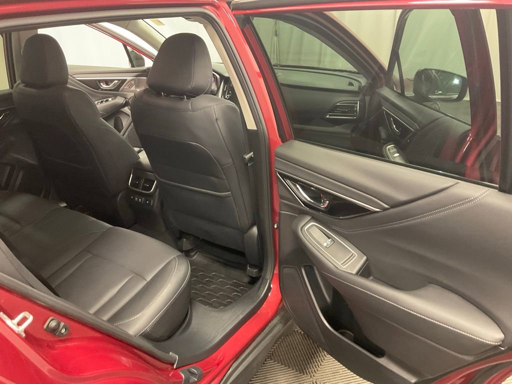 Used 2022 Subaru Outback Limited image 28