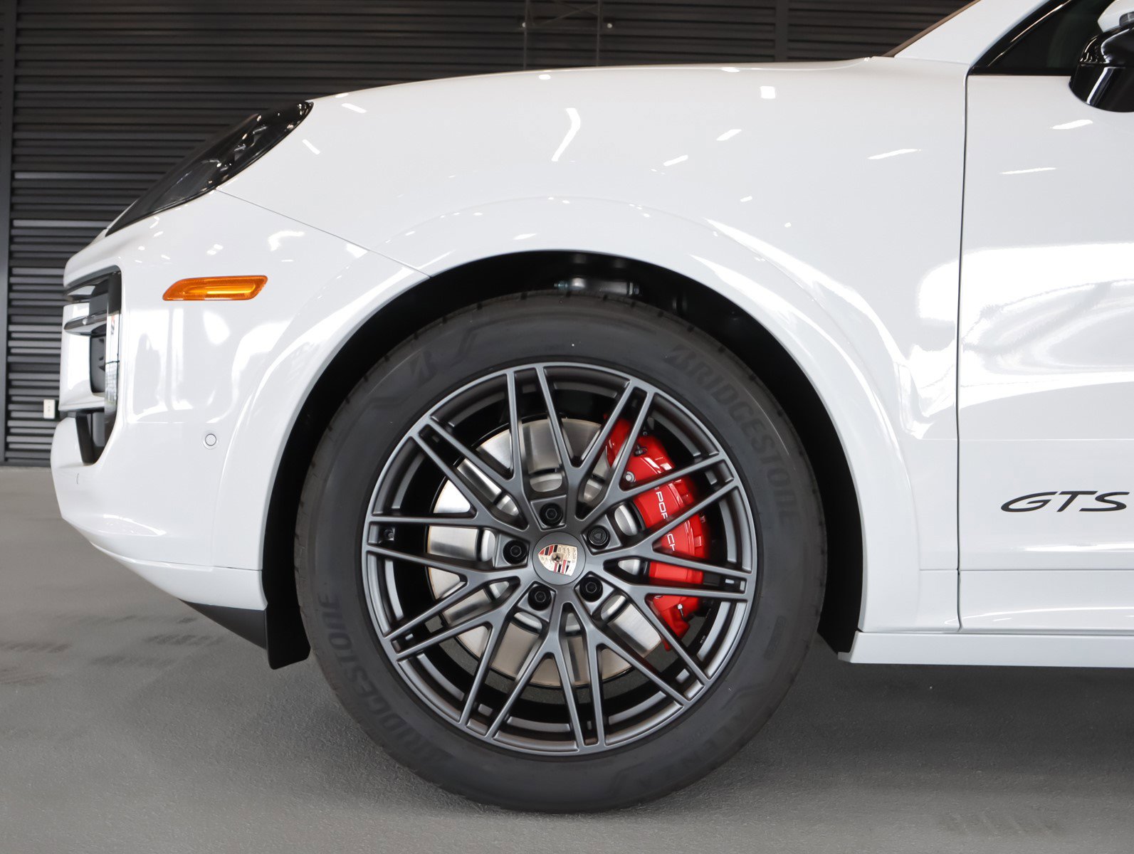 New 2026 Porsche Cayenne GTS image 12