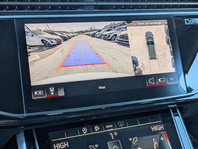Certified 2025 Audi Q7 2.0T Premium w/ Convenience Plus Package AWD/4WD image 14
