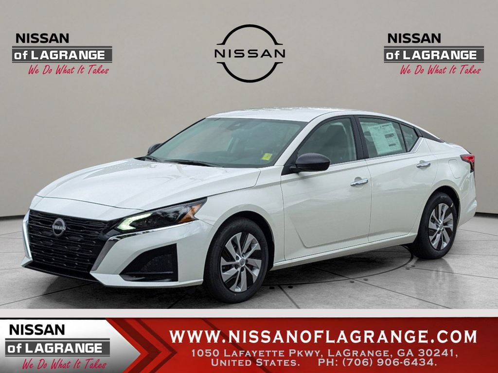 Used 2025 Nissan Altima 2.5 S FWD image 1