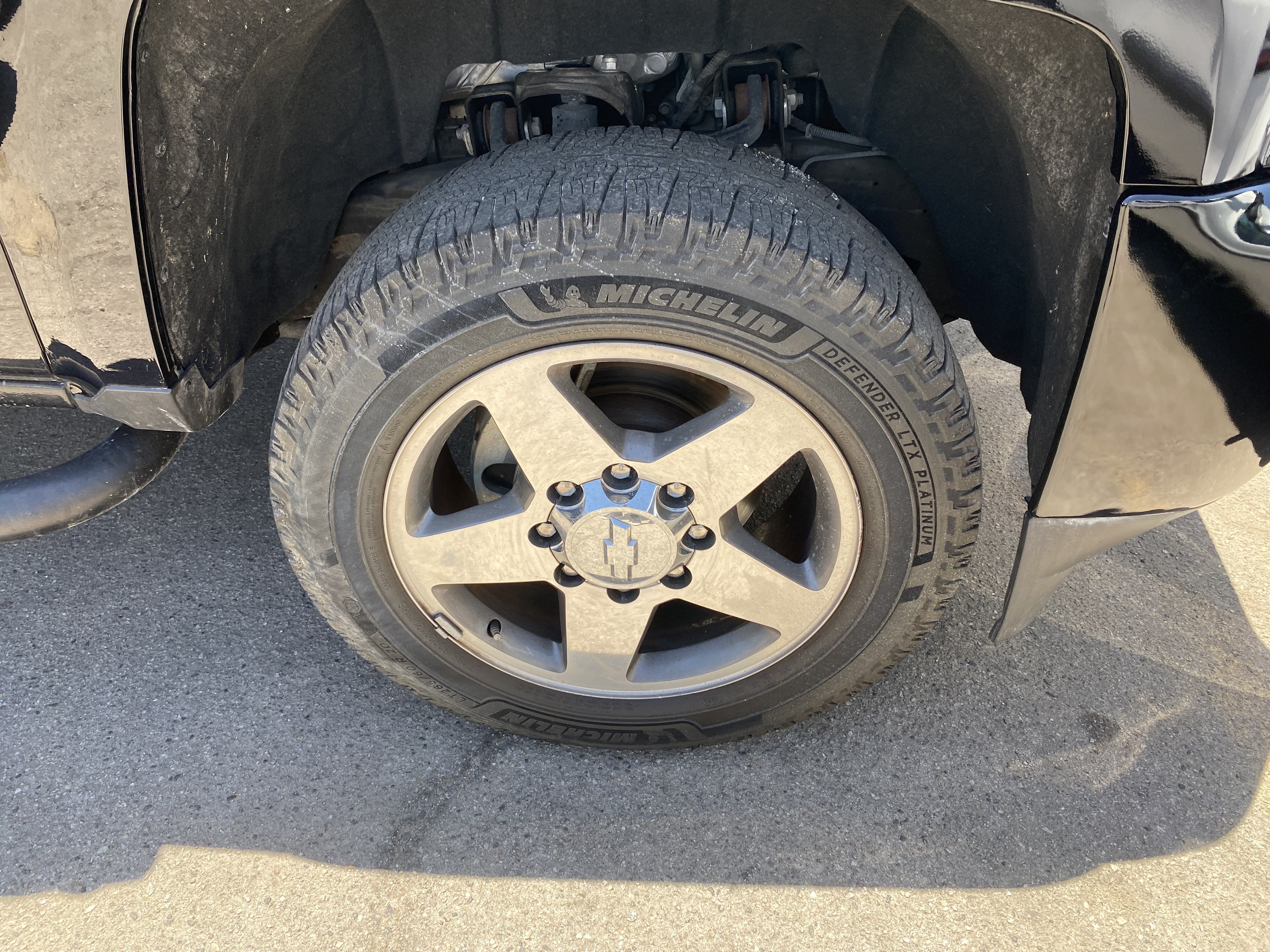 Used 2015 Chevrolet Silverado 2500 LTZ w/ Custom Sport Edition RWD image 28