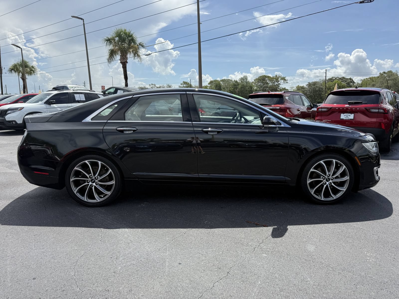 Used 2019 Lincoln MKZ Reserve w/ Reserve Plus Package FWD image 3
