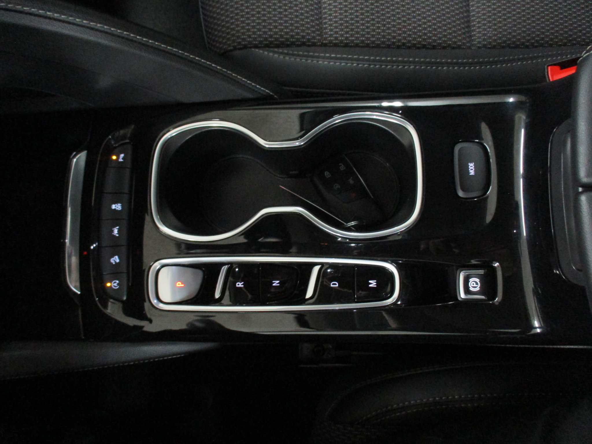 Used 2023 Buick Envision Preferred image 26